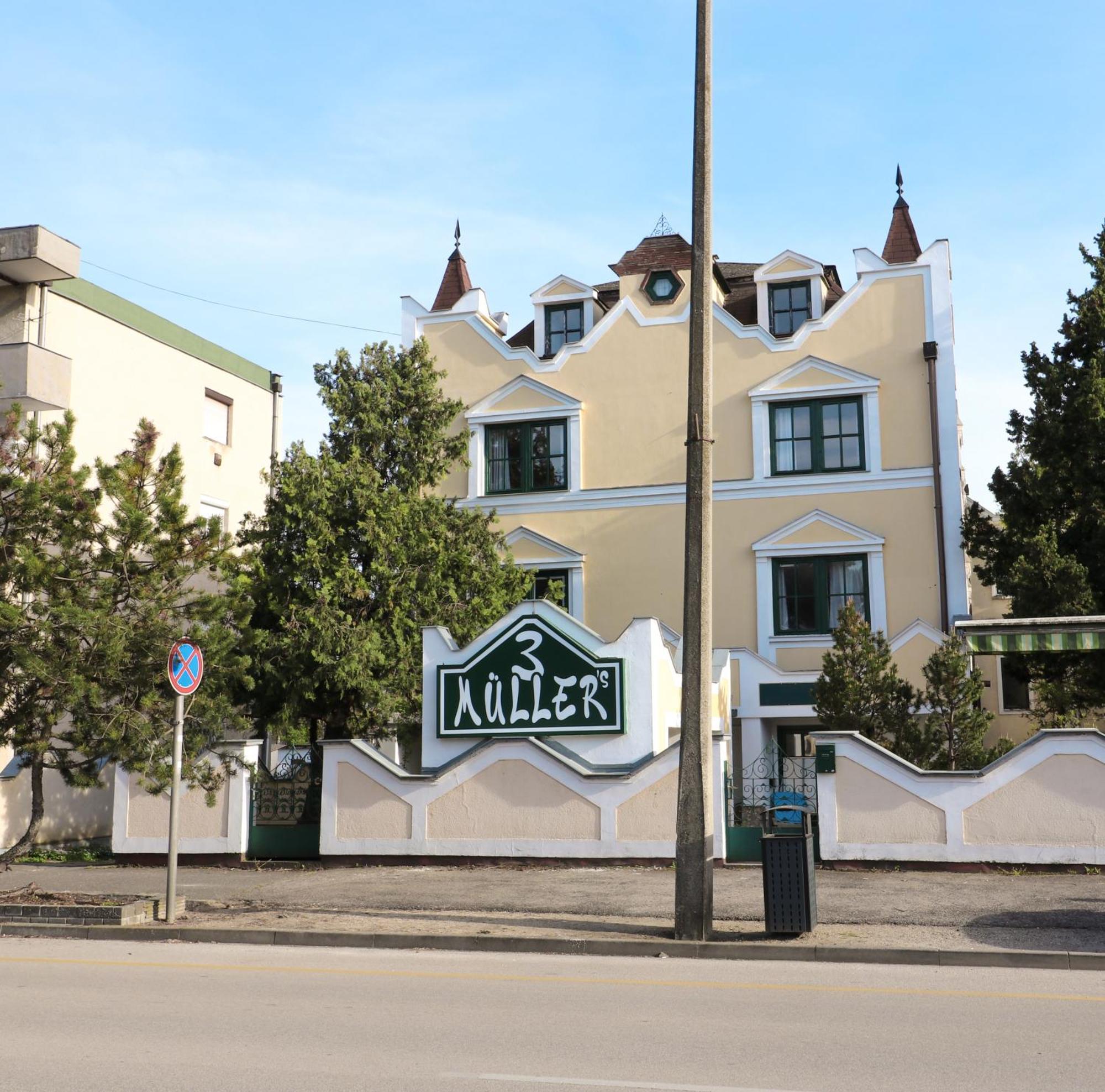 Mueller'S 3 Apartment Siofok Exterior photo