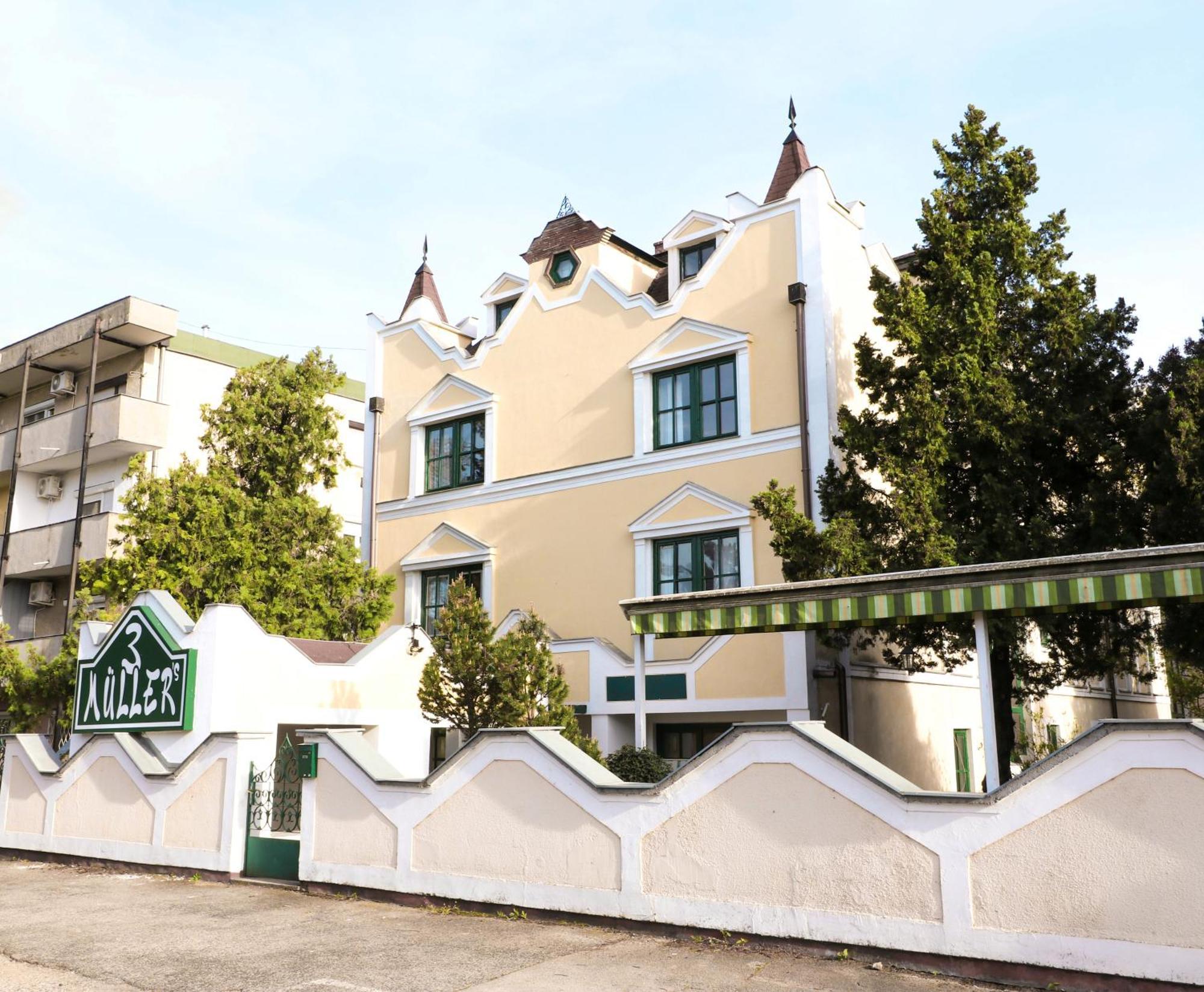 Mueller'S 3 Apartment Siofok Exterior photo