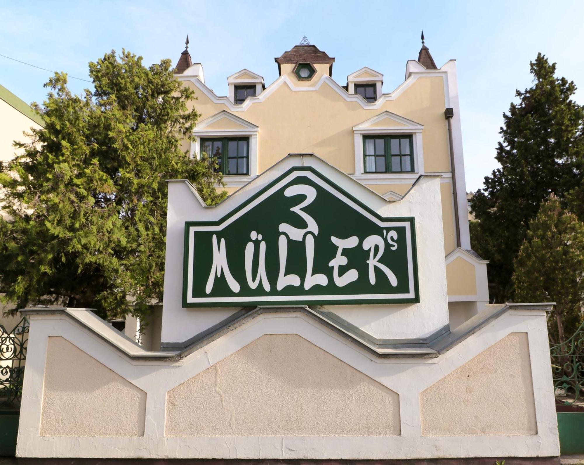 Mueller'S 3 Apartment Siofok Exterior photo